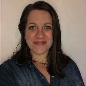 Meet your Posher, Robyn